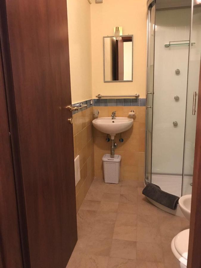 Juan Shabby House B&B Сініскола Екстер'єр фото