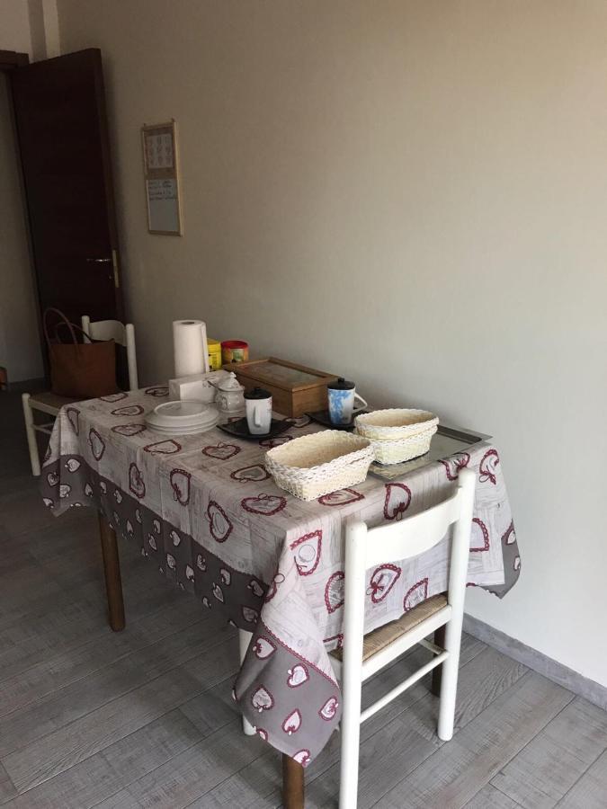 Juan Shabby House B&B Сініскола Екстер'єр фото